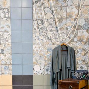 Ladrilho Vodevil Patchwork Flore Gris 20x20cm - Imagem 3